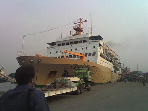 Hukum maritim dan masalah-masalah pelayaran di Indonesia