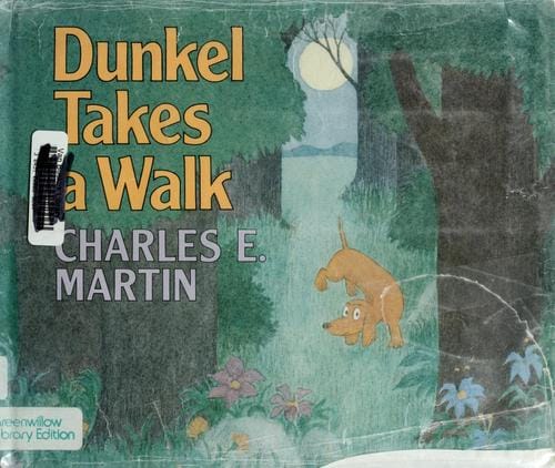 Dunkel takes a walk
