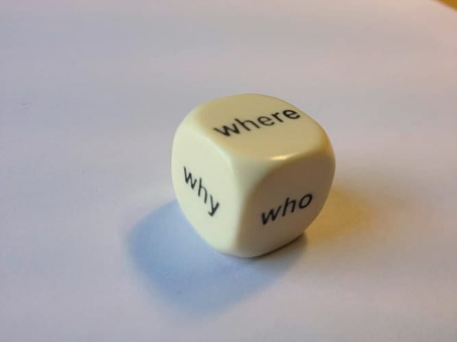 Dice - Questions (Mini Flashcards Language Games)