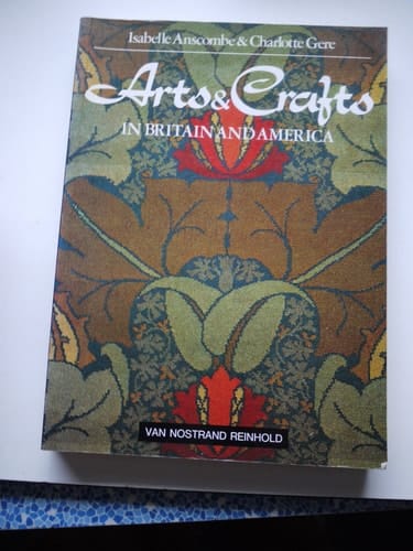 Arts and Crafts in Britain and America