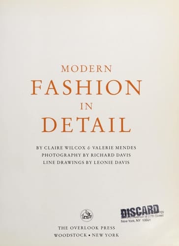 Modern Fashion in Detail