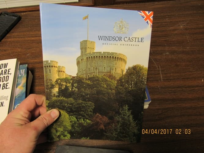 Windsor Castle Official Guidebook