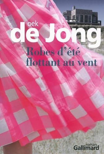 Robes d'été flottant au vent roman