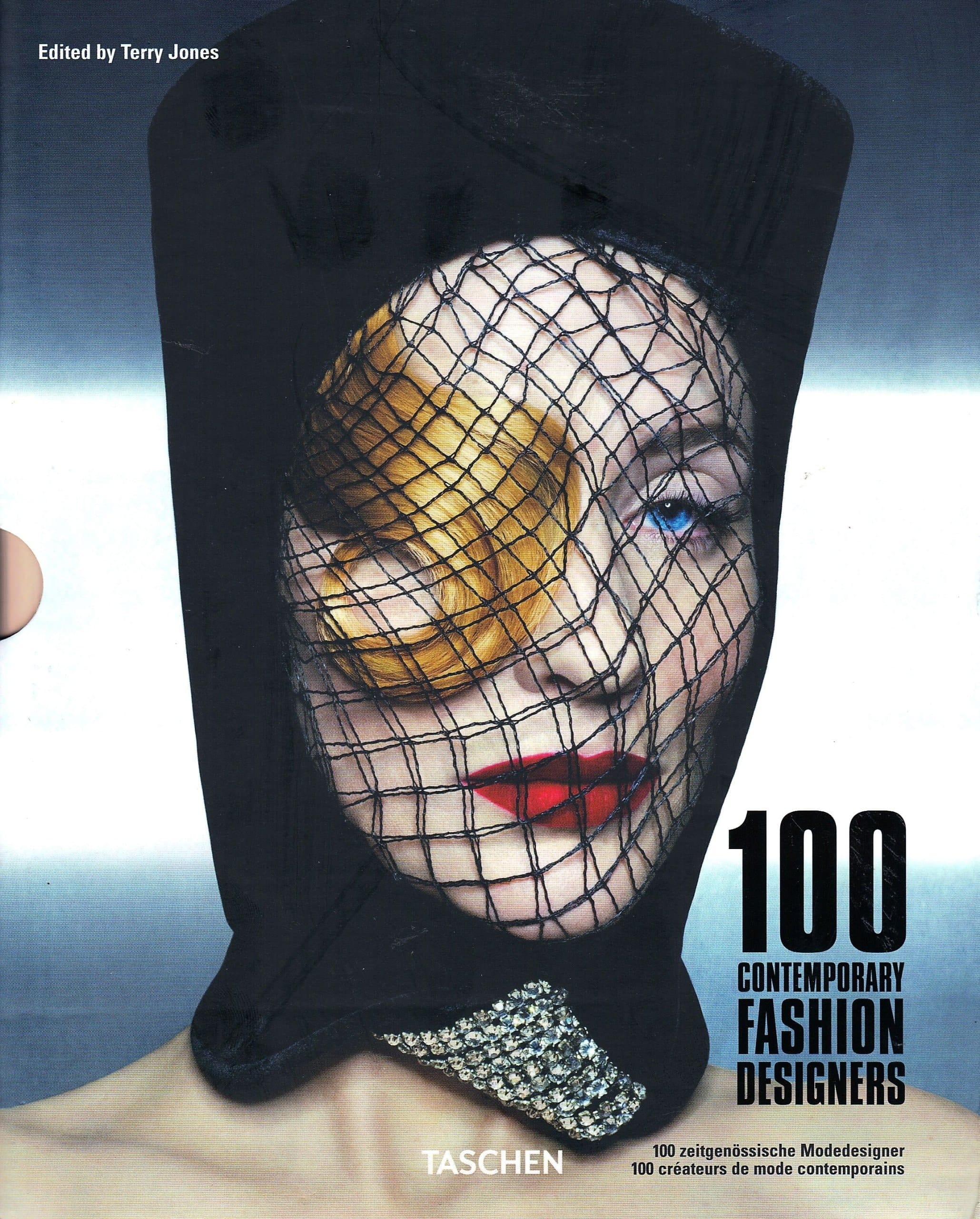 100 Contemporary Fashion Designers (25) von Terry Jones von Taschen Verlag (Taschenbuchbindung im Schuber 2011)