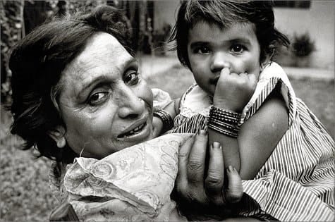 Dayanita Singh: Myself Mona Ahmed
