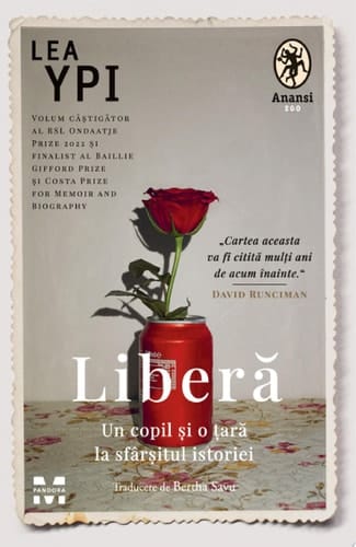 Liberă Un copil și o țară la sfârșitul istoriei