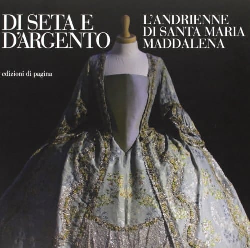 Di seta e d'argento l'andrienne di Santa Maria Maddalena nella parrocchiale di Uggiano la Chiesa