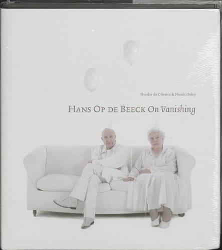 On Vanishing Hans Op de Beeck