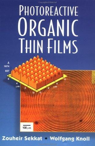 Photoreactive organic thin films