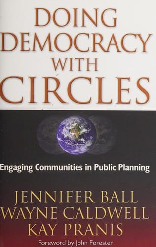 Doing democracy with circles