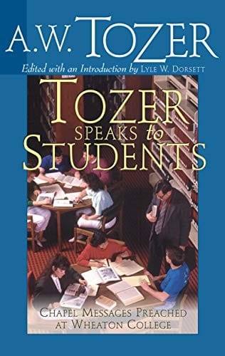 Tozer speaks to students