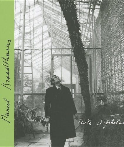 Texte et photos: Marcel Broodthaers; Ausstellung vom 4. Juli - 14. September 2003