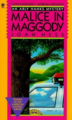Malice in Maggody (Arly Hanks Mystery)