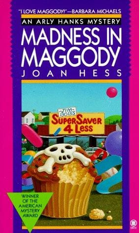 Madness in Maggody (Arly Hanks Mystery)
