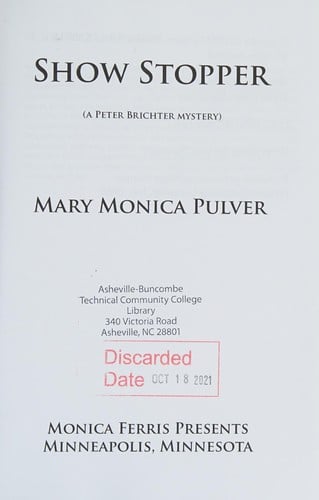 Show stopper: (a Peter Brichter mystery)