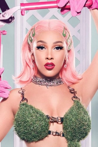 Doja Cat Journal: 6 x 9 inch journal