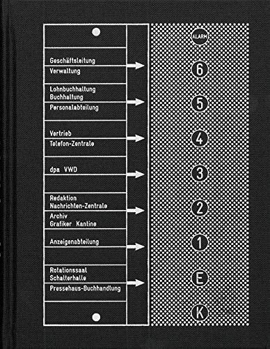 Menschen im Fahrstuhl