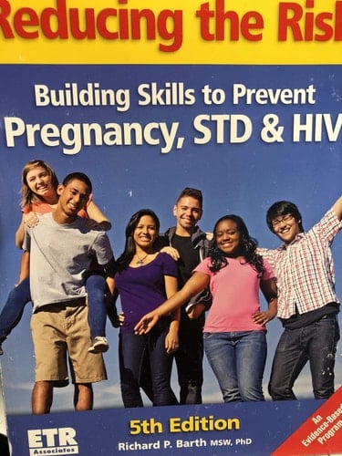 Reducing the Risk Building Skills to Prevent Pregnancy, STD & HIV