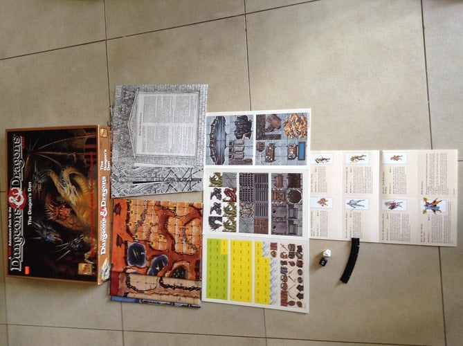 Dragons' Den Adventure Pack Boxed Set: Dungeons and Dragons Game