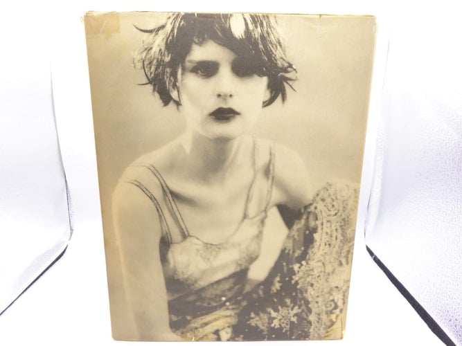 Giorgio Armani Spring-Summer Collection 1997