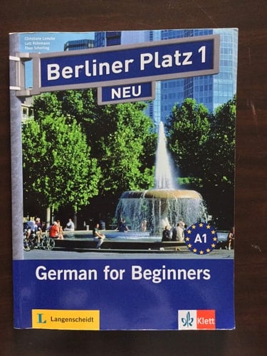 Berliner Platz 1 NEU - Lehr- und Arbeitsbuch 1 mit 2 Audio-CDs und "Treffpunkt D-A-CH" Deutsch im Alltag