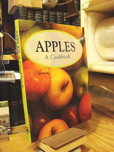 Apples A Cookbook