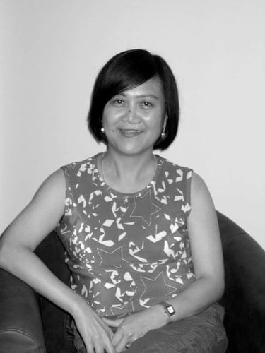 The Age of the World Target Self-Referentiality in War, Theory, and Comparative Work