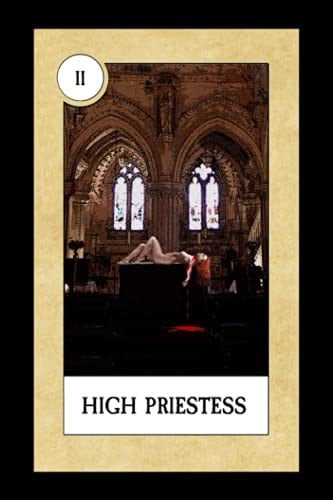 Keepers of the Dead: A Cairnwood Manor Novel