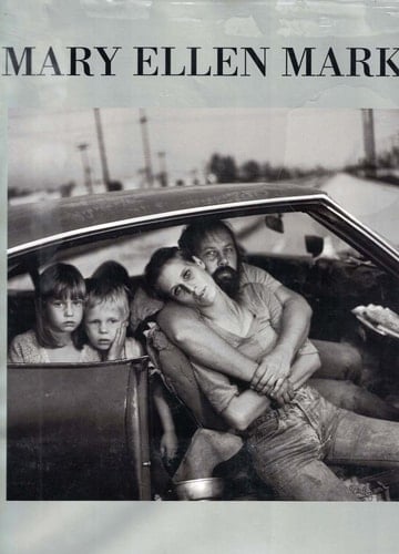 Mary Ellen Mark 1963-1999. Avec Poeme