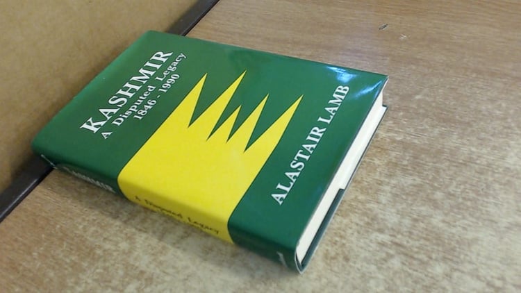 Kashmir: A disputed legacy, 1846-1990