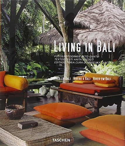 Living in Bali. Ediz. italiana, spagnola e portoghese