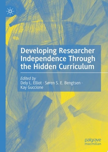Developing Researcher Independence Through the Hidden Curriculum