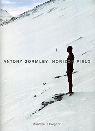 Antony Gormley - horizon field 100 lebensgrosse Abgüsse eines menschlichen Körpers aus massivem Gusseisen, verteilt über ein Gebiet von 15 Quadratkilometern auf einer Höhe von 2039 Metern über dem Meeresspiegel im alpinen Hochgebirge Vorarlbergs, Österreich