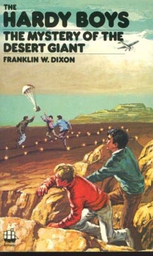 The Mystery of the Desert Giant (Hardy Boys, Book 40)