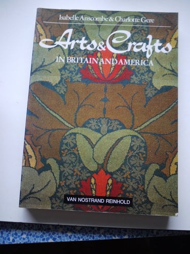 Arts and Crafts in Britain and America