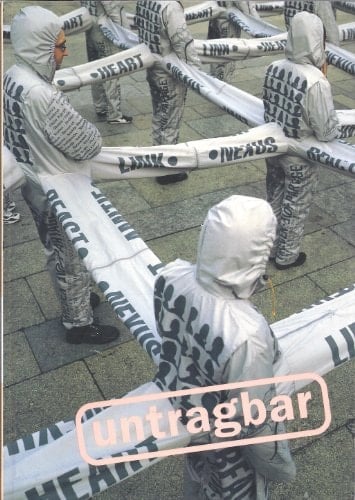 Untragbar - Mode als Skulptur.