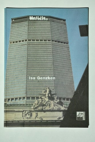 MetLife, Isa Genzken