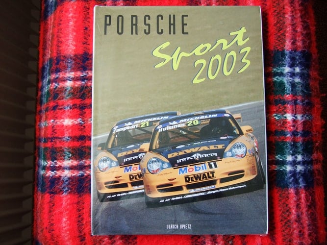 Porsche Sport 2003.