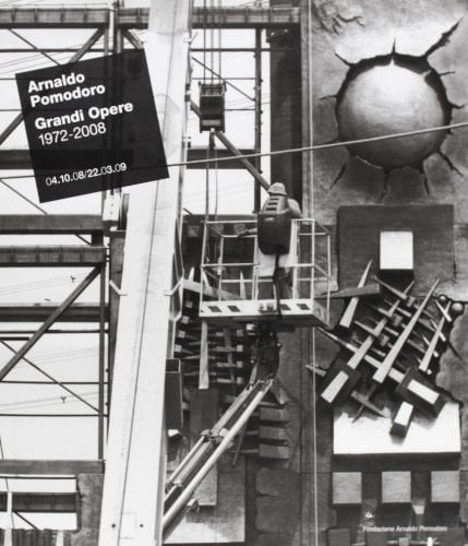 Arnaldo Pomodoro grandi opere 1972-2008
