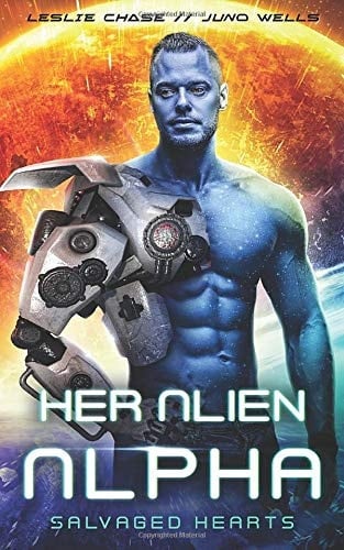Her Alien Alpha (Salvaged Hearts)