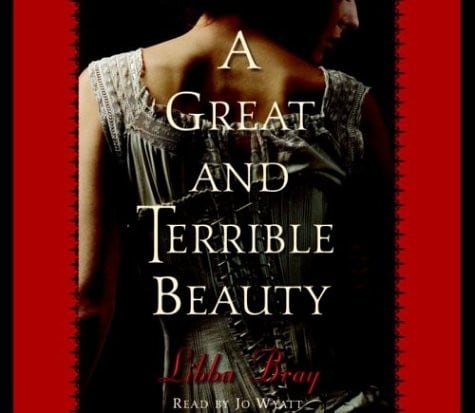 A Great and Terrible Beauty (Gemma Doyle Trilogy)