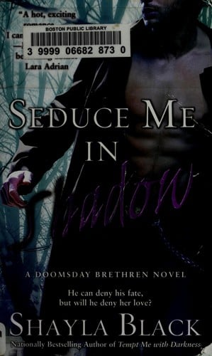 Seduce me in shadow