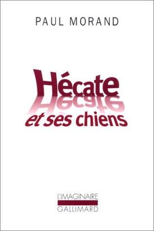 He cate et ses chiens
