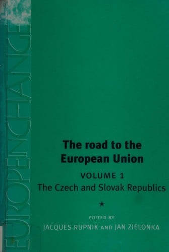 ROAD TO THE EUROPEAN UNION; V. 2: ESTONIA, LATVIA AND LITHUANIA; ED. BY VELLO PETTAI