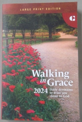 Walking in Grace Large 2024