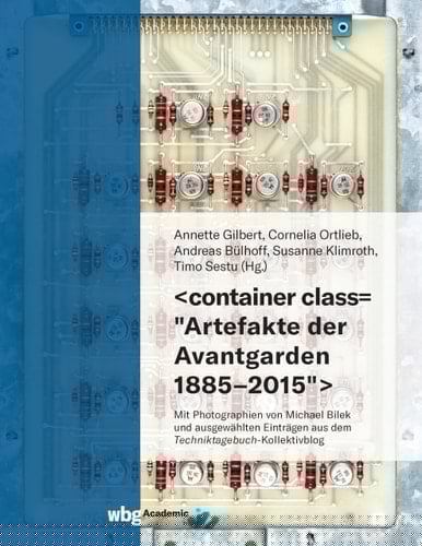 container class mit Photographien von Michael Bilek und ausgewählten Einträgen aus dem Techniktagebuch-Kollektivblog