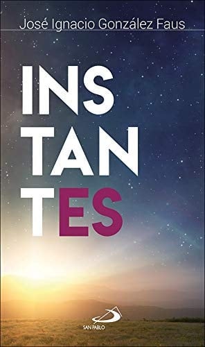 Instantes buscando la "poesía necesaria"
