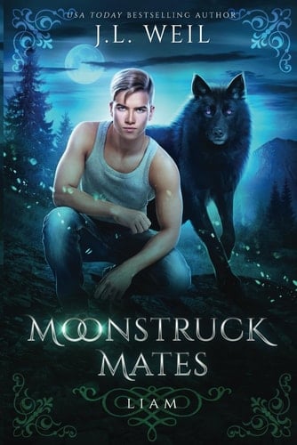 Liam: A Wolf Shifter Romance (Moonstruck Mates)